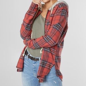 NWOT BKE Plaid ZIP-Up